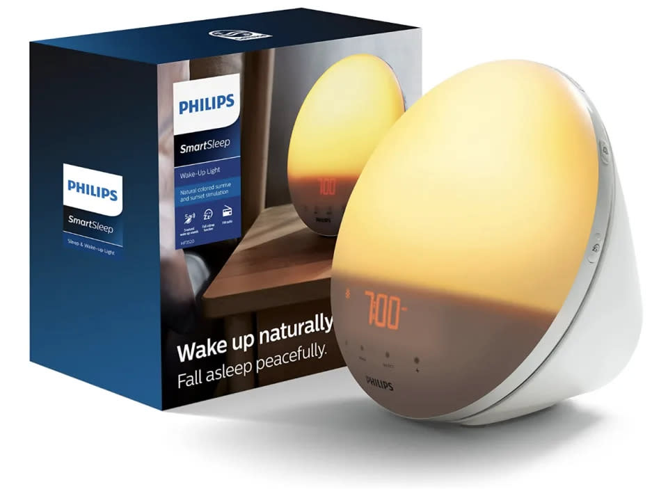 Despertador Wake-Up Light de Philips con simulador de amanecer en colores (Foto vía Amazon)