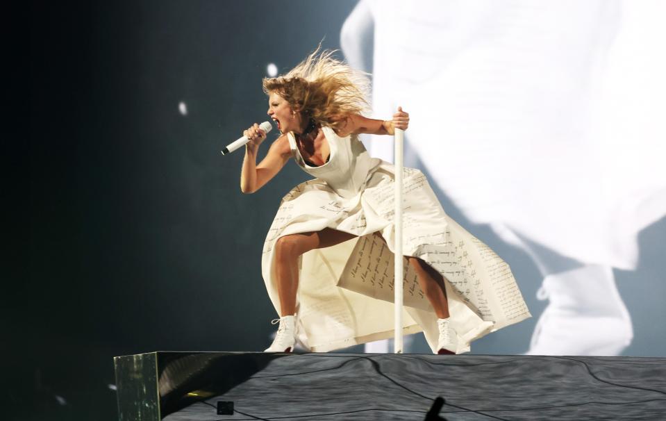 <h1 class="title">Taylor Swift | The Eras Tour - Paris, France</h1><cite class="credit">Kevin Mazur/TAS24/Getty Images</cite>