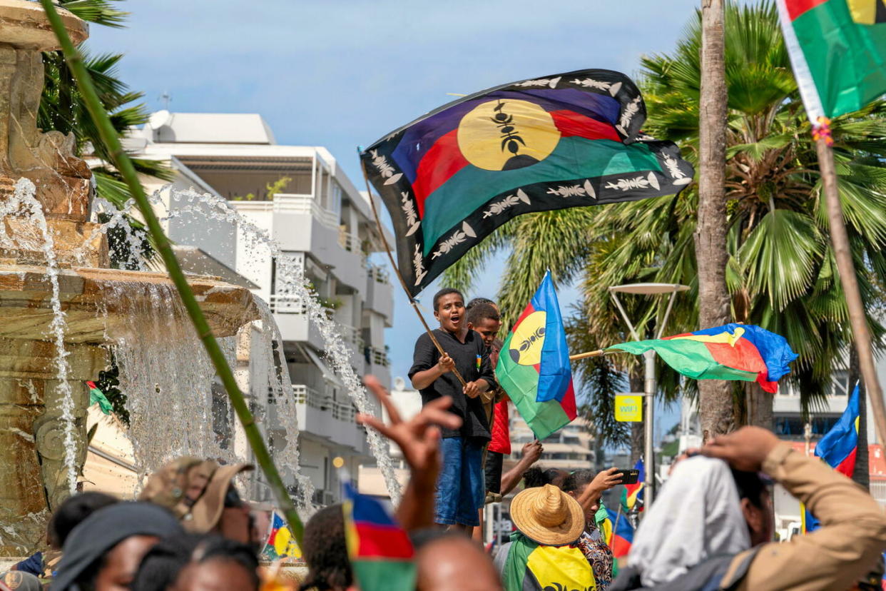Manifestation le 13 avril à Nouméa, entre partisans et opposants de l'élargissement du corps électoral.  - Credit:Nicolas Job/SIPA / SIPA / Nicolas Job/SIPA