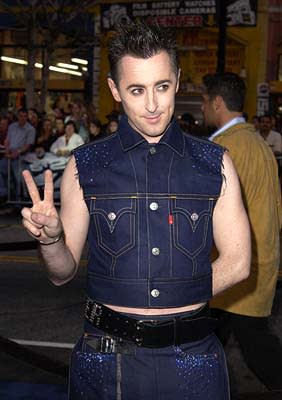 Alan Cumming at the Hollywood premiere of 20th Century Fox's X2: X-Men United