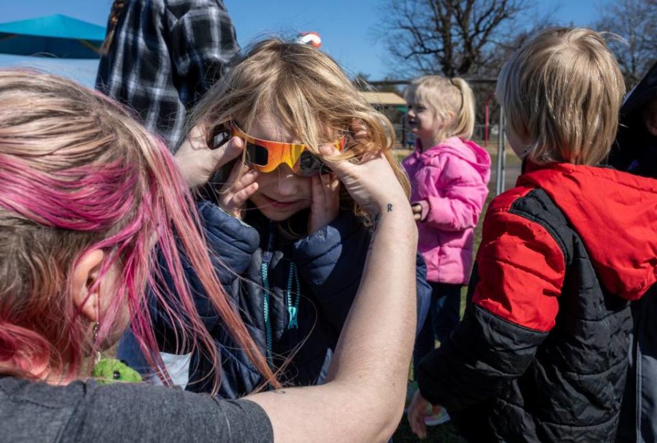 Many schools are giving kids the day off on Monday throughout New York state. David Rodriguez Munoz / USA TODAY NETWORK