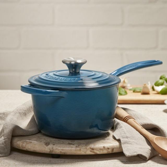 Williams Sonoma's Clearance Sale Has All-Clad, Le Creuset, & More Cookware  Up To 75 Percent Off