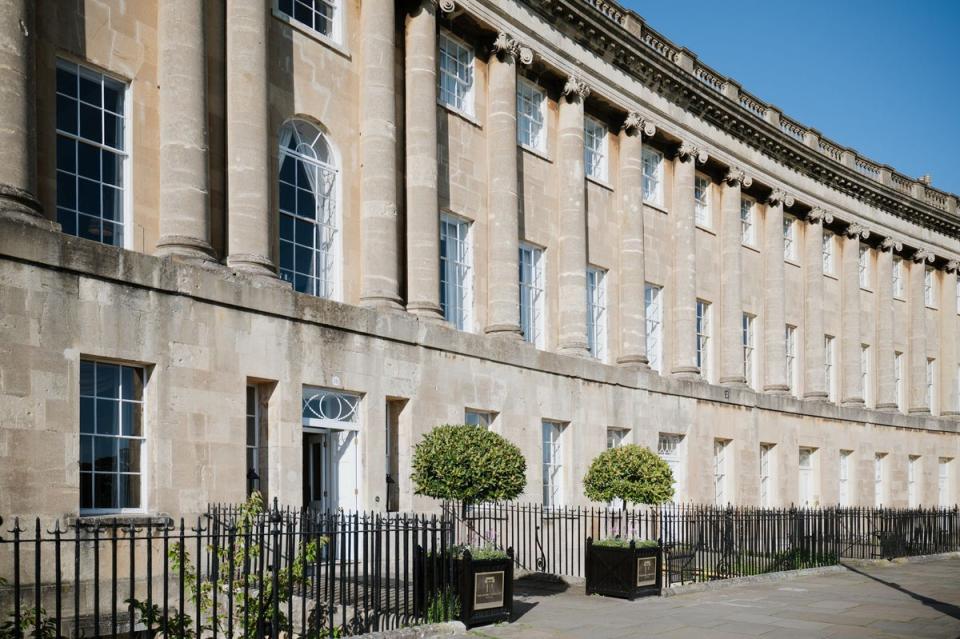  (The Royal Crescent Hotel & Spa)