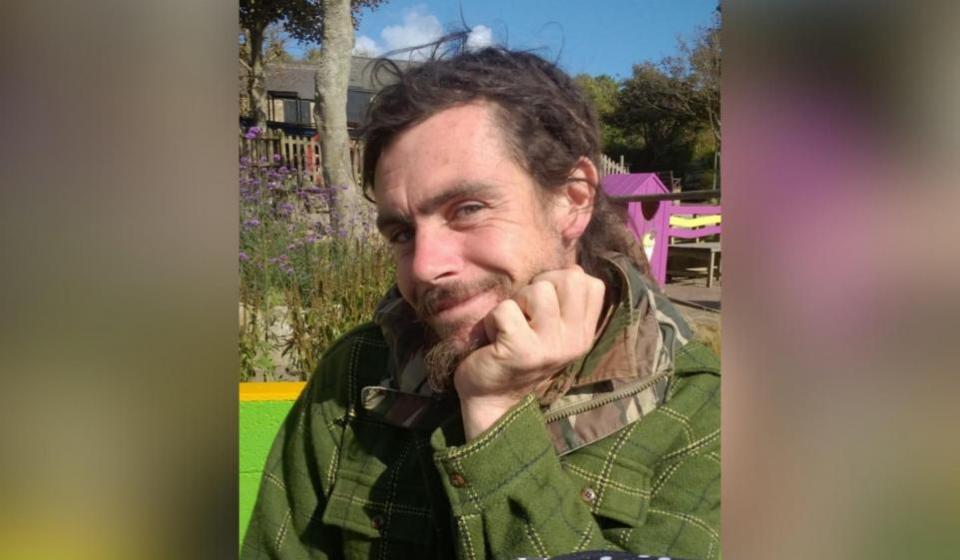 Isle of Wight County Press: Paul Hart who died in a crash in Calbourne.