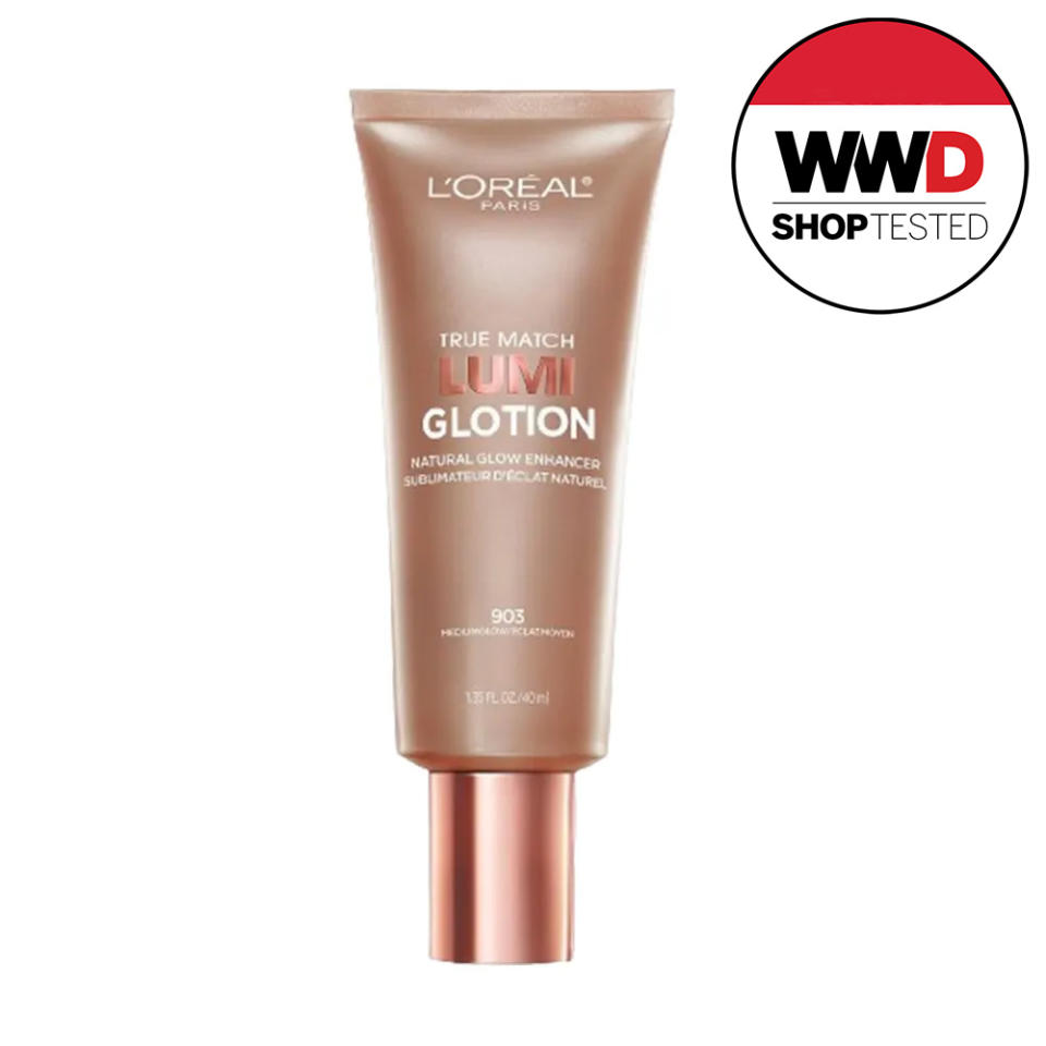 L'Oreal Paris Makeup True Match Lumi Glotion on white background