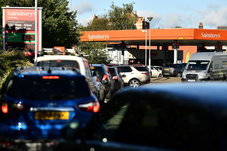 Motorists queue for petrol at a Sainsbury's service station in Tonbridge (Ben Stansall/AFP via Getty Images)