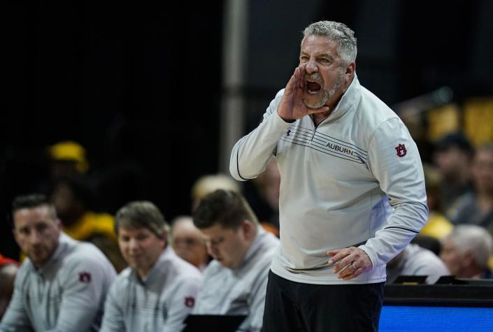 Auburn head coach Bruce Pearl calls a play during the first half against Missouri on Tuesday at Mizzou Arena.