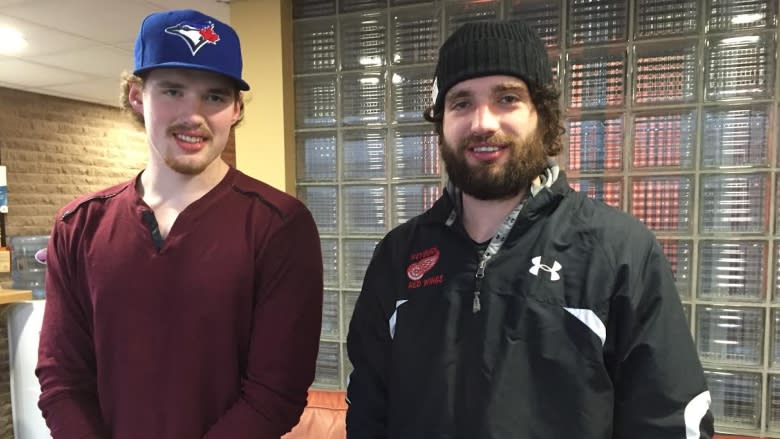 Sibling rivalry at the rink: Brothers tend nets in Herder hockey final