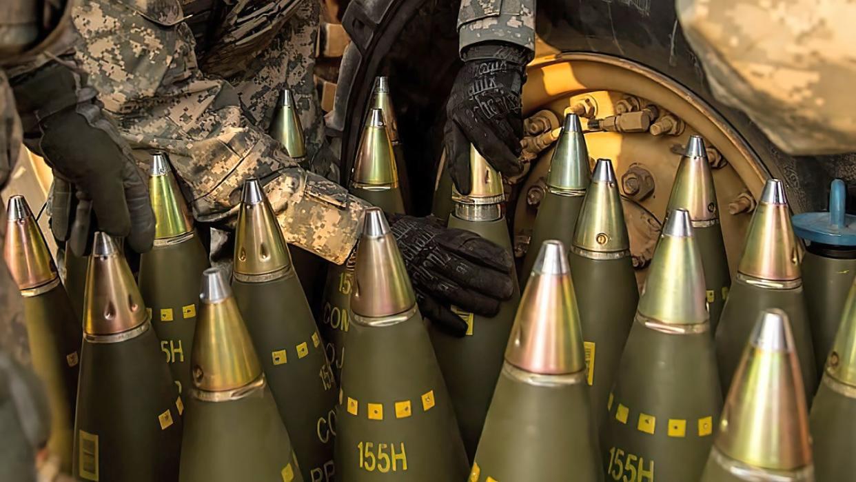 Ukraine is facing a major shortage of artillery ammunition.