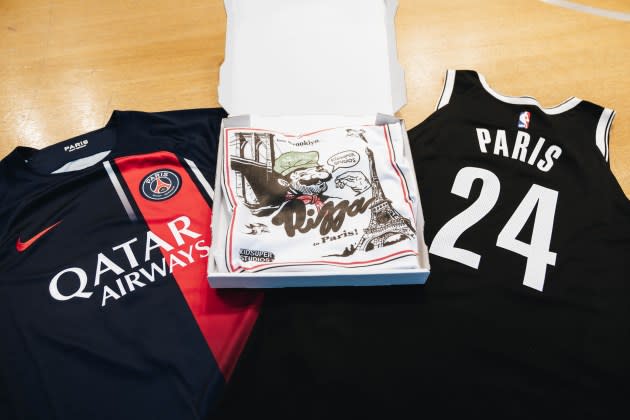 Johnson Jr. Paris away jersey