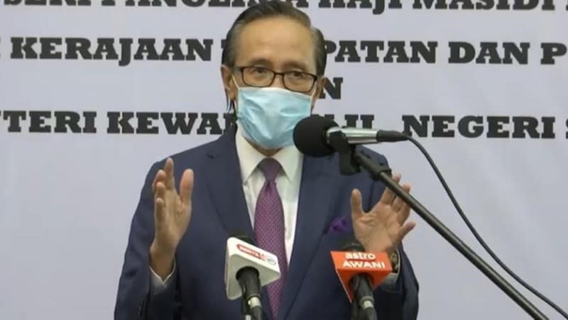 Sabah Covid-19 spokesman Datuk Masidi Manjun said he had not heard of any report of MCO SOPs violation during the Sabah Umno dinner. — Borneo Post Online pic