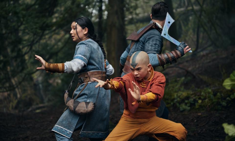 Avatar: The Last Airbender. (L to R) Kiawentiio as Katara, Gordon Cormier as Aang, Ian Ousley as Sokka in season 1 of Avatar: The Last Airbender. Cr. Robert Falconer/Netflix © 2023