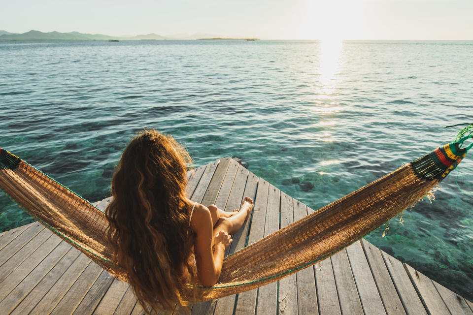 Einen erholsamen Urlaub, das wünschen sich die meisten Menschen. Doch was, wenn weder Unterkunft noch Buchungsseite existieren? (Symbolbild: Getty Images) 