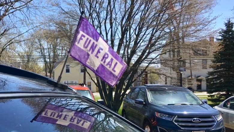 Pulling over for funeral processions a time-honoured P.E.I. tradition