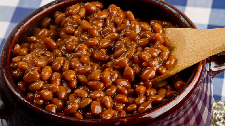 pot of baked beans