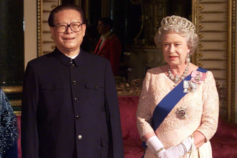 Jiang Zemin; expresidente de China; presidente; China; mundo; Bill Clinton; Kim Jong-il ; Boris Yeltsin; Fidel Castro; George W. Bush; Queen Elizabeth II