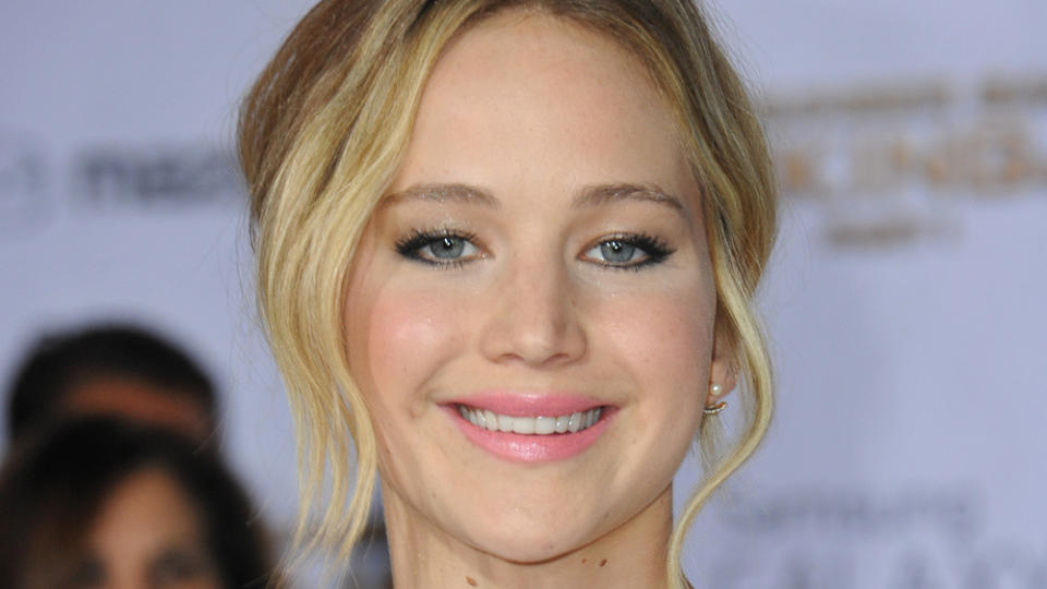 Strahlt auch mit wenig Make-up: Schauspielerin Jennifer Lawrence (25) - doch für viele Frauen ist die Gesichtshaut ein schwieriges Thema