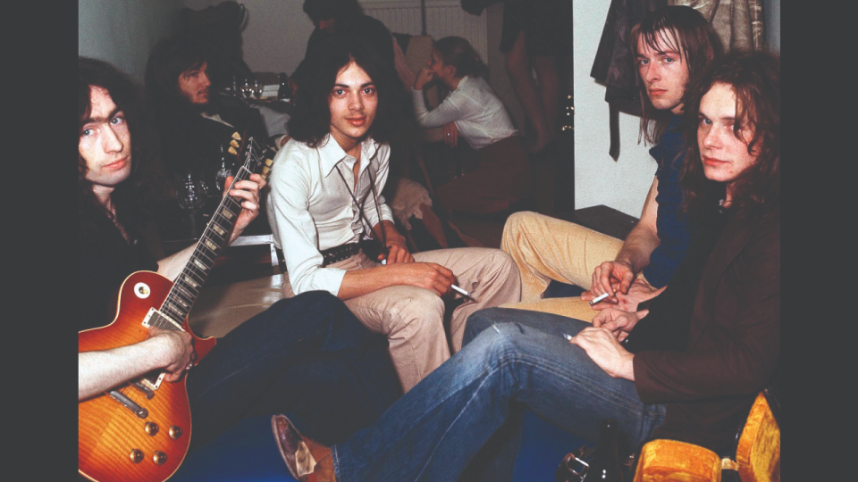 Free sit backstage in 1972: (from left) Rodgers, Andy Fraser, Simon Kirke and Paul Kossoff