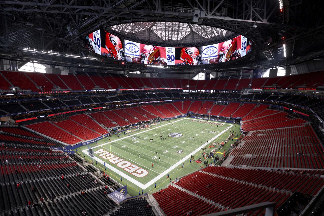 Dec 4, 2021; Atlanta, GA, USA; View of the Mercedes-Benz Stadium before the SEC championship between the Alabama Crimson Tide and the Georgia Bulldogs. Jason Getz-USA TODAY Sports