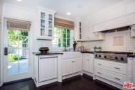 <p>The chef’s kitchen also received top-of-the-line appliances in the update. (Realtor.com) </p>