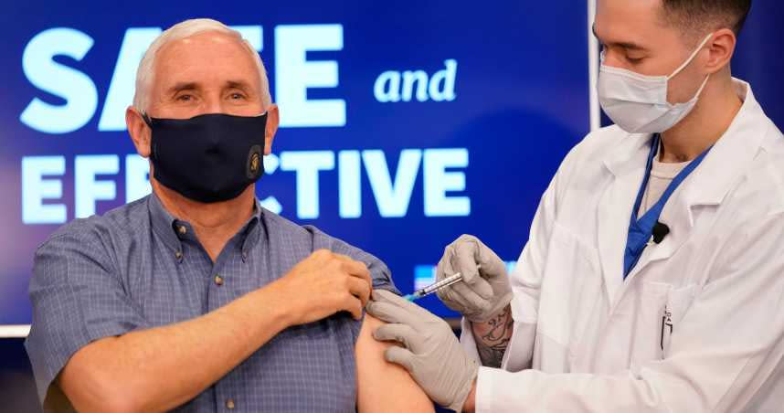 美國副總統彭斯公開接種新冠疫苗。（圖／達志／美聯社）