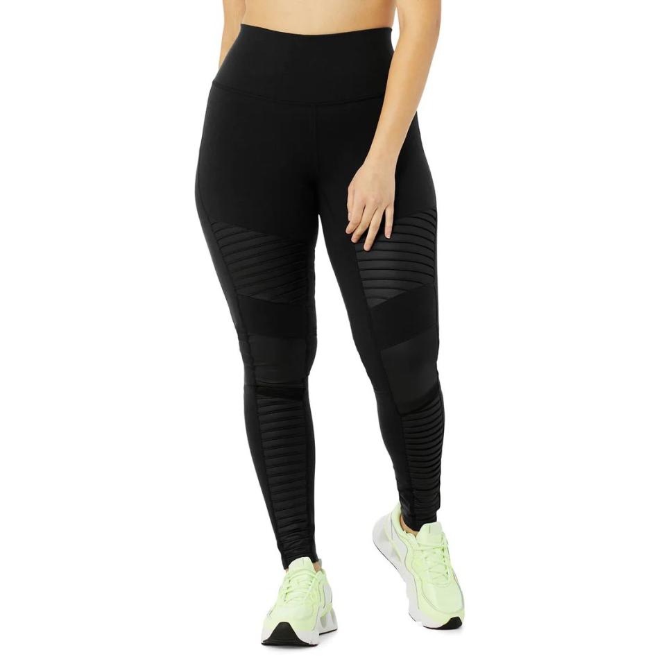 <p><a href="https://go.redirectingat.com?id=74968X1596630&url=https%3A%2F%2Fwww.aloyoga.com%2Fproducts%2Fw5494r-high-waist-moto-legging-black-black-glossy&sref=https%3A%2F%2Fwww.cosmopolitan.com%2Fstyle-beauty%2Ffashion%2Fg12838307%2Fwarm-cozy-gifts%2F" rel="nofollow noopener" target="_blank" data-ylk="slk:Shop Now;elm:context_link;itc:0;sec:content-canvas" class="link ">Shop Now</a></p><p>High-Waist Moto Legging </p><p>aloyoga.com</p><p>$118.00</p>