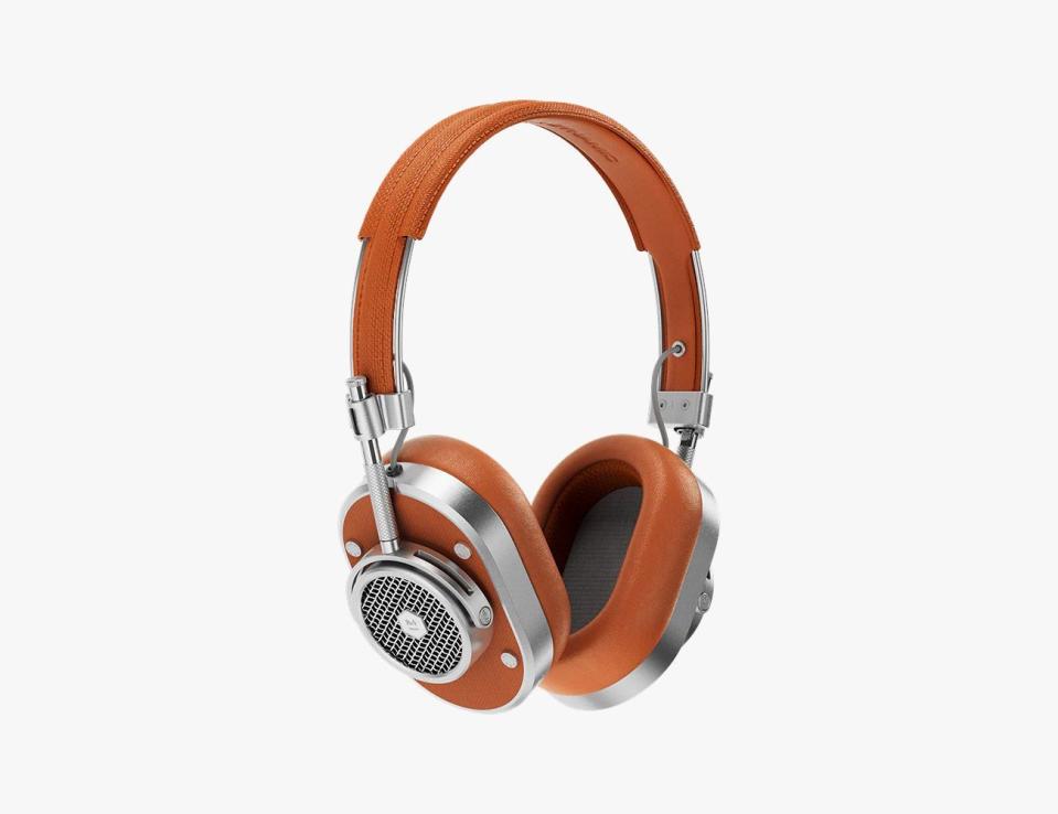 MH40 Wireless Over-Ear Headphones