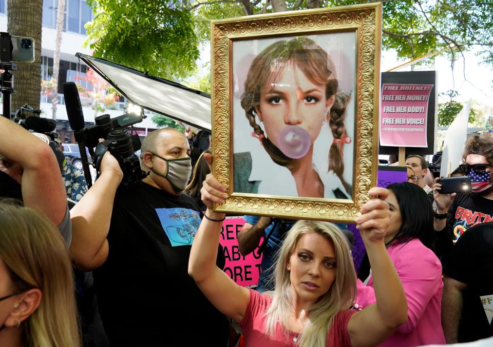 The #FreeBritney movement inspired many fans to seek justice for Britney Spears, who faced ridicule by the public and media in the 1990s.