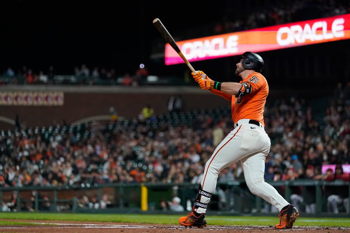 DIAMONDBACKS-GIGANTES (AP)