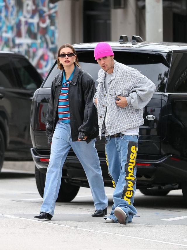 Hailey and Justin Bieber Step Out in Coordinating Baggy Jeans After the  Oscars