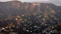 <p><b>7 − Los Ángeles −</b> Incluidas Malibú y Beverly Hills, la ciudad de Los Ángeles suma 1,2 billones de dólares. La ciudad de Hollywood es el hogar de más de 28 multimillonarios y 168.000 millonarios.</p>
