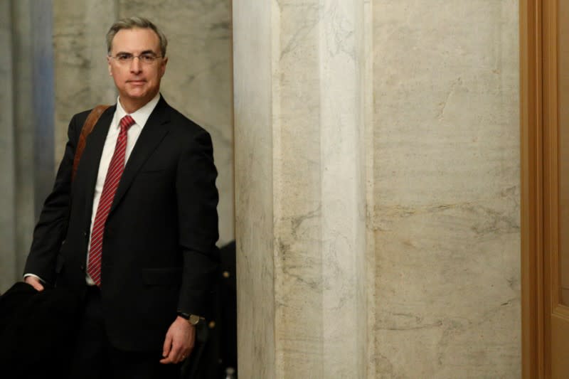 El abogado de la Casa Blanca, Pat Cipollone, llega al Senado de los Estados Unidos para comenzar los argumentos de apertura en el juicio por juicio político del presidente de Estados Unidos, Donald Trump, en Washington, Estados Unidos.