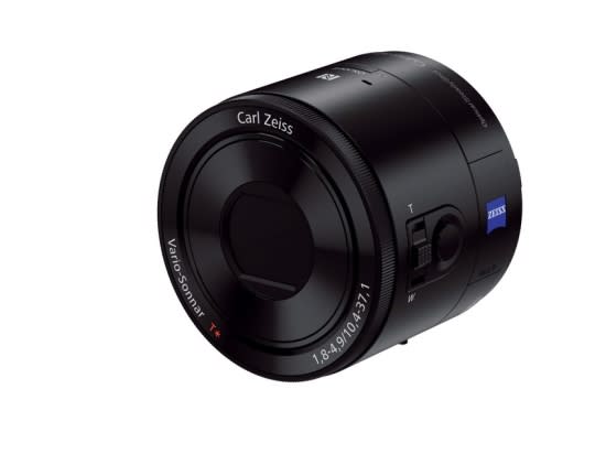 Cyber-shot DSC QX100 外接式鏡頭相機：配備大尺寸 1.0 型 Exmor R CMOS 感光元件及 2020 萬有效畫素