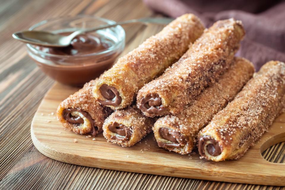 Nutella-Toast-Rolls