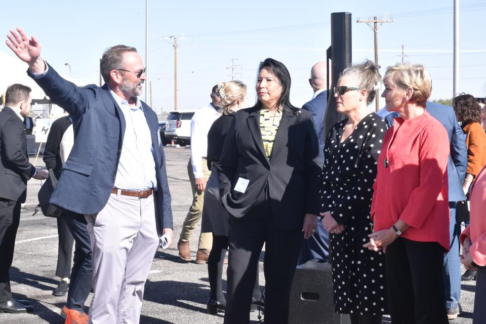 Southline Transmission project leaders discuss the project with U.S. Secretary of Energy Jennifer Granholm, Governor Katie Hobbs, and Maria Robinson, the director of the Grid Department Office with the Department of Energy in Cochise County, Arizona.