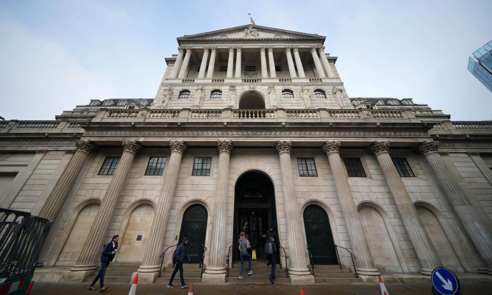 <span>The Bank of England remains concerned that inflation could rise again at the end of the year after falling.</span><span>Photograph: Yui Mok/PA</span>