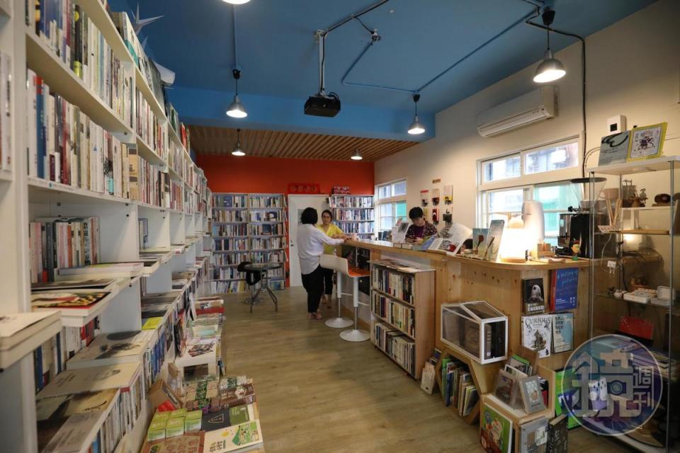 「無論如河」獨立書店前身為「有河book」。