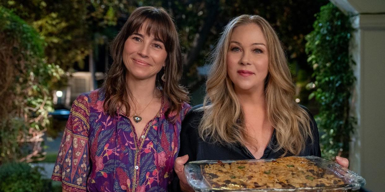 linda cardellini dead to me season 3 interview