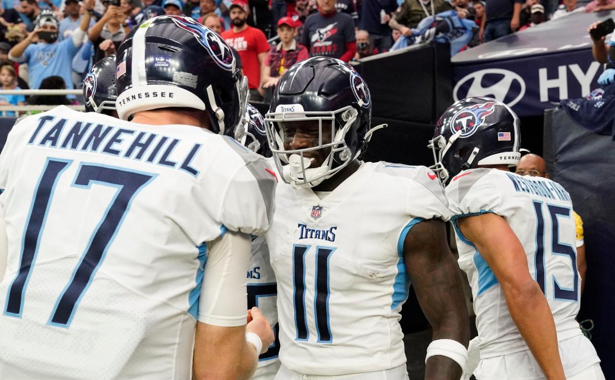 Bengals' next playoff opponent will be Titans in Nashville on Saturday