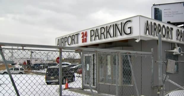 Park2Sky parking lot is asking Kim Richardson of Detroit, Mich., to pay $2,800 to get her 2004 Honda Element back. The vehicle has been parked in the lot since March 2020. (CBC News - image credit)