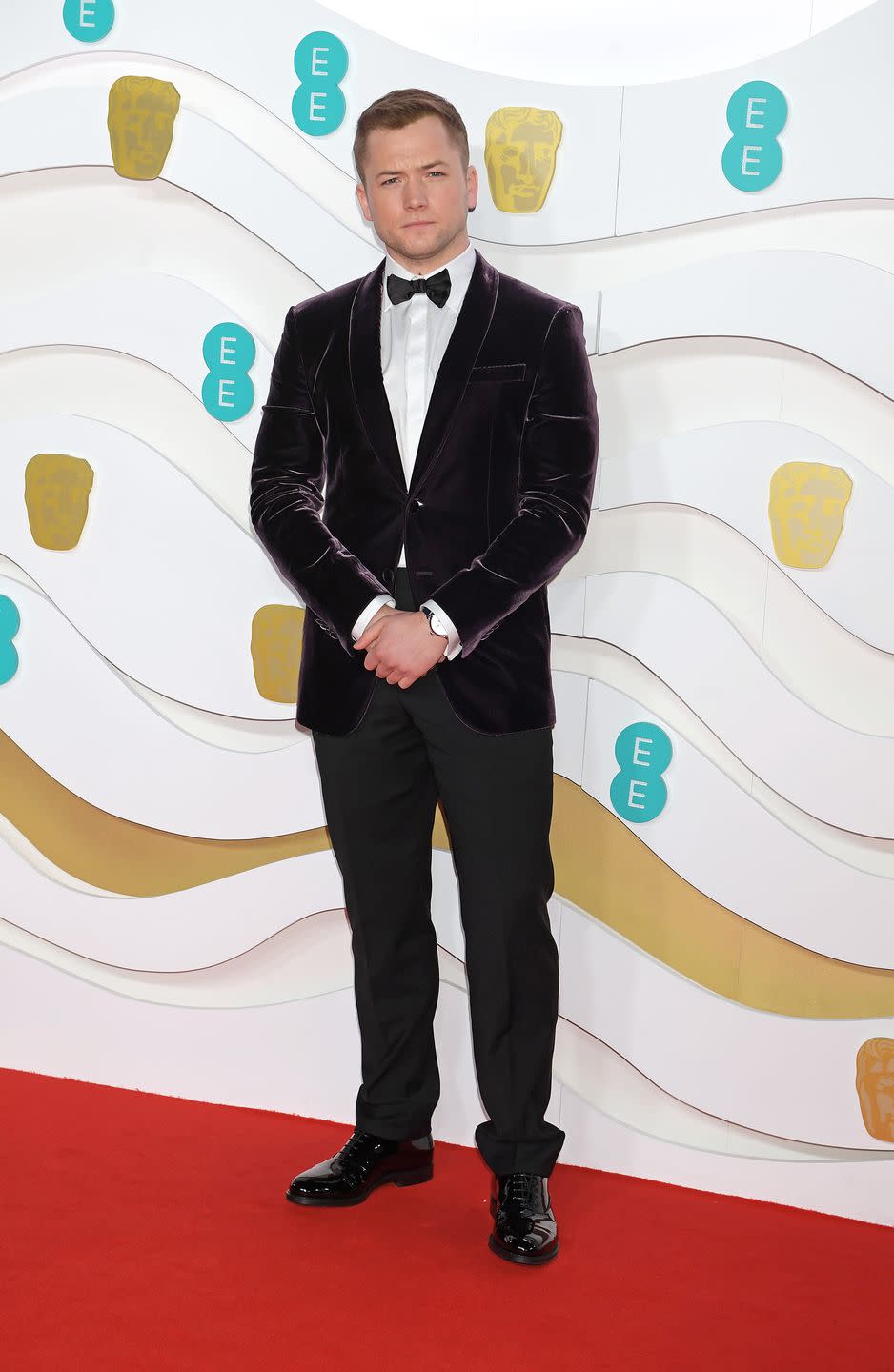 <p>Taron Egerton opted for a velvet blazer by Giorgio Armani. </p>