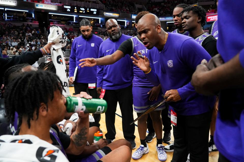 Ben Davis Giants head coach Corey Taylor addresses his team on Saturday, March 30, 2024, during the IHSAA boys basketball Class 4A state championship game at Gainbridge Fieldhouse in Indianapolis. The Fishers Tigers are beating the Ben Davis at halftime 36-30.