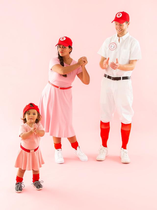 Hit a Home Run with This 'A League of Their Own' Family Costume