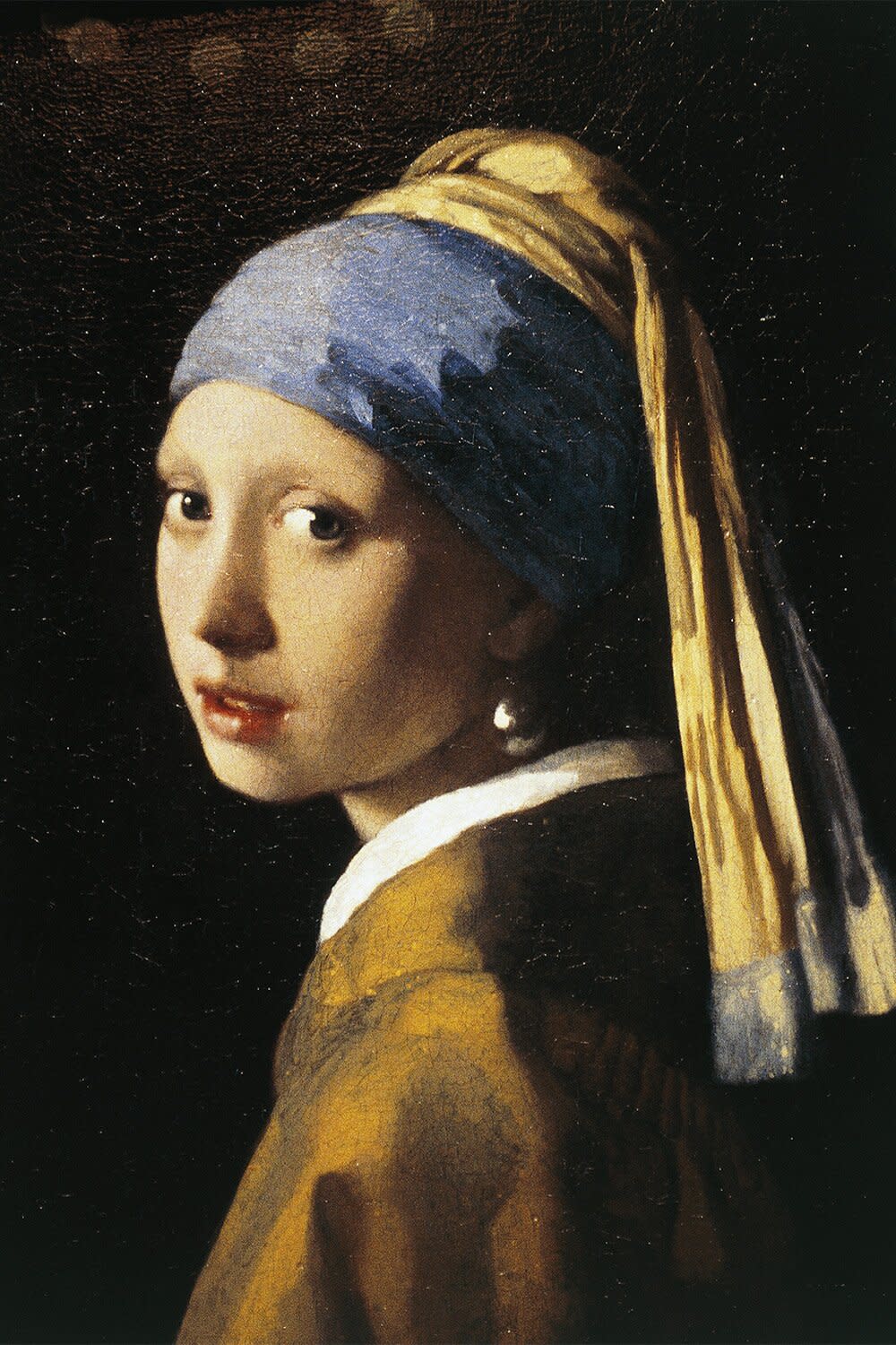 UNSPECIFIED - MARCH 24: Girl with a Pearl Earring, 1665-1666, by Johannes Vermeer (1632-1675), oil on canvas, 44.5x39 cm. The Hague, Mauritshuis (Art Museum) (Photo by DeAgostini/Getty Images)