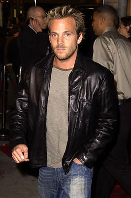 Stephen Dorff strikes a catalog model pose at the Westwood premiere of K-Pax