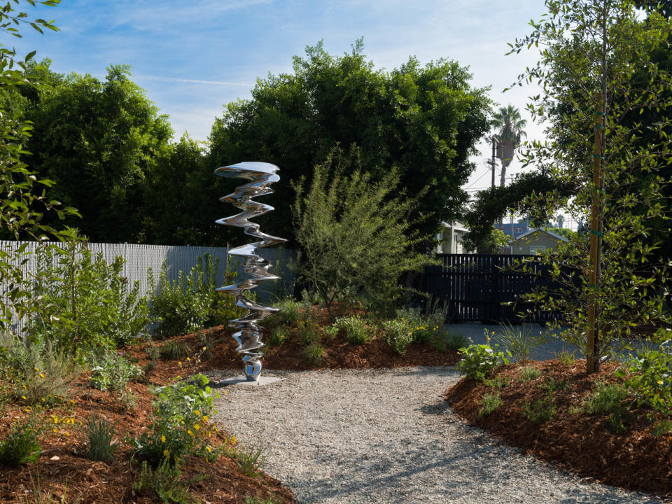 Tony Cragg - Sculpture - Garden - Marian Goodman Gallery - Los Angeles