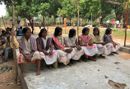 Members of the Dongria Kondh tribe attend a protest demanding the ouster of a Vedanta Limited alumina plant in Lanjigarh in the eastern state of Odisha, India, June 5, 2018. REUTERS/Krishna N. Das