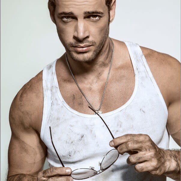 William Levy ha sido muy prudente y no se ha referido a los coqueteos de Mia.