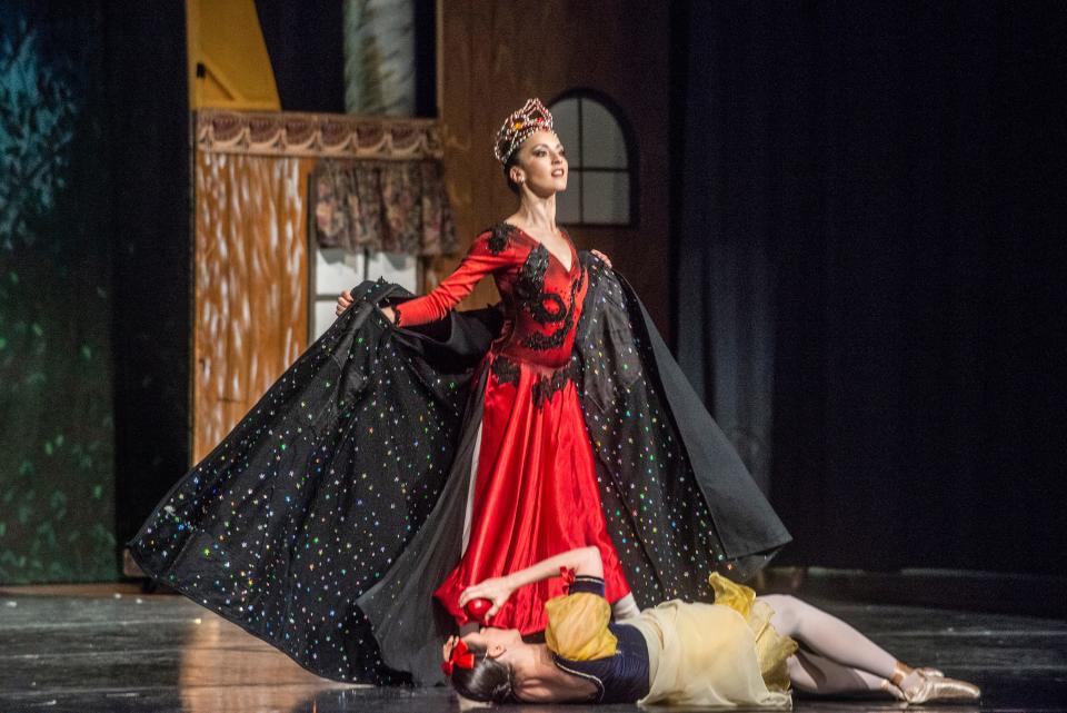 In a 2019 performance of "Snow White" with the Montgomery Ballet, Rania Charalambidou performed as the Evil Queen