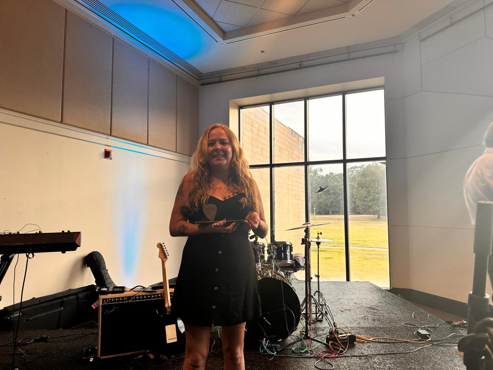 Loflin Yard bartender and server Brooke Hurdle was named the 2023 Restaurant Winner at Welcome to Memphis' annual Pick Awards.